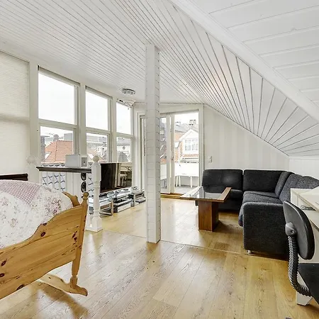 Apartamento Knosesmauet Penthouse With Balcony